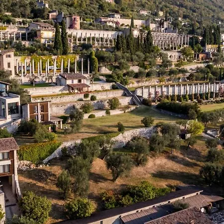 Uliveto - In Olive Grove Directly On The Apartment *